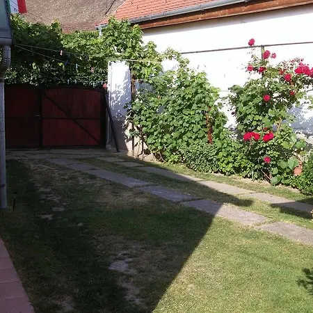 Zach Klara Utcai Visegrad